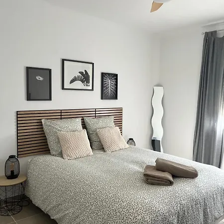 Appartement Avec Accès Piscine